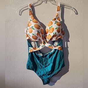 Meet Curve Swimsuit Peaches Summer Colorful XL One Piece Open Waist